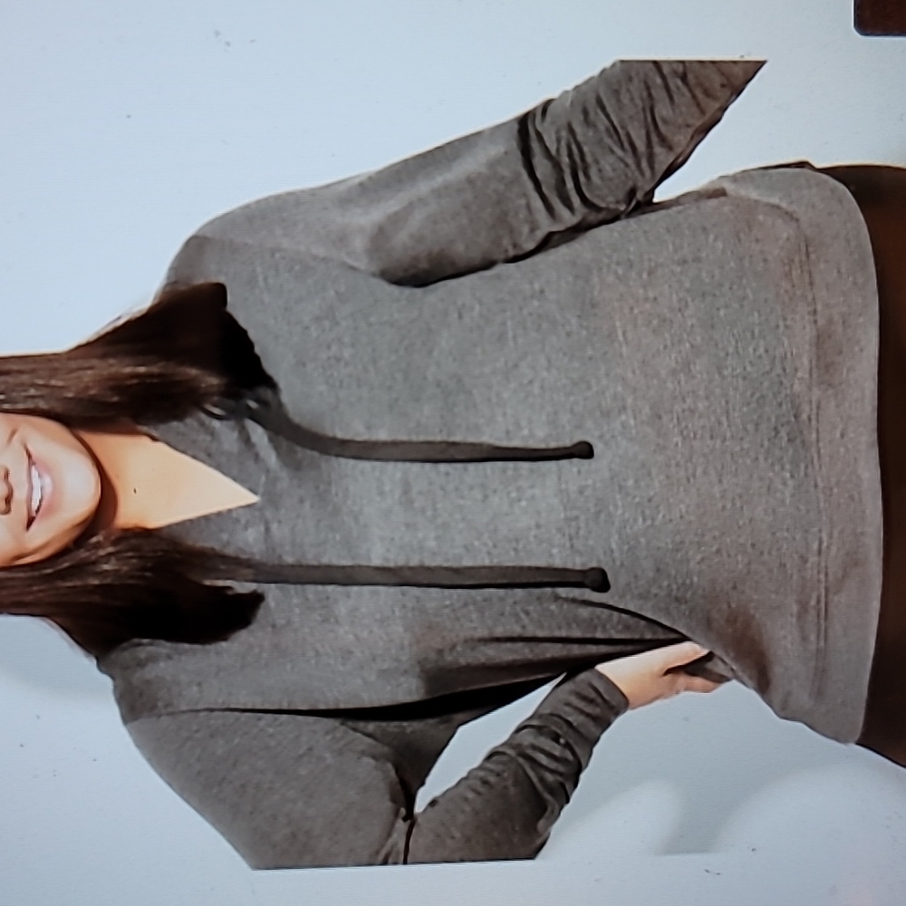 Gray Marle Sweat Top